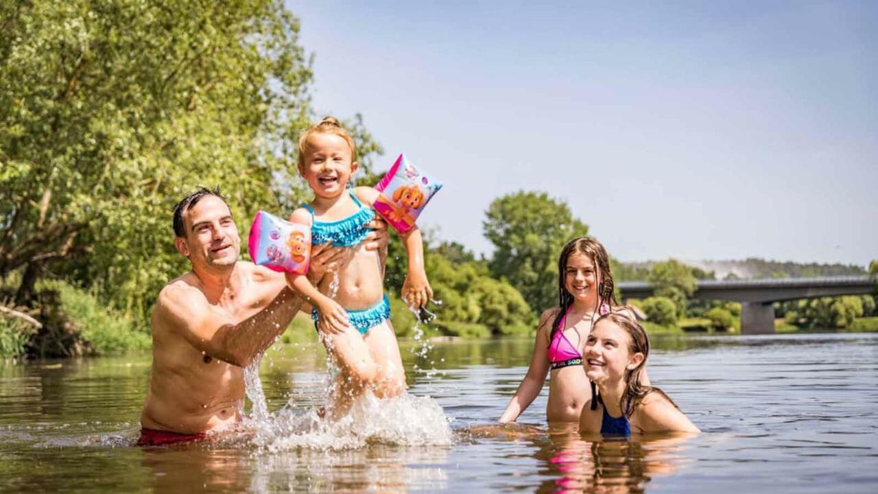 Urlaub Am Regen - Ferienhof Dirnberger Nittenau Exterior foto